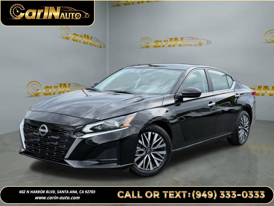 2025 Nissan Altima SV — Sedan — 3,733 mi — Santa Ana, CA