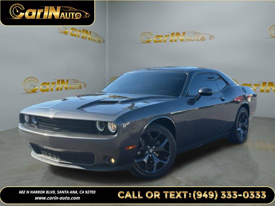 2020 Dodge Challenger SXT — Coupe — 81,719 mi — Santa Ana, CA