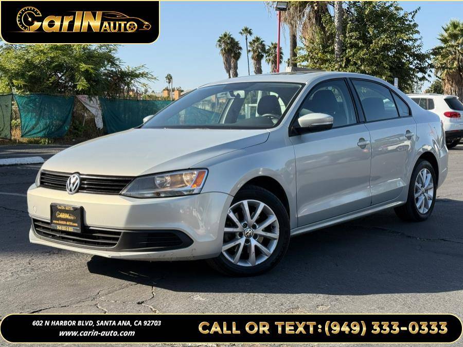 2011 Volkswagen Jetta SE — Sedan — 104,328 mi — Santa Ana, CA