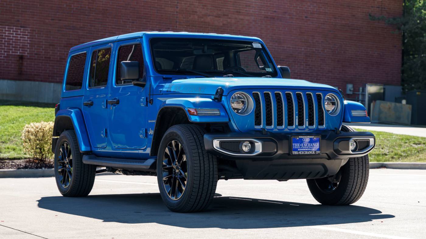 2021 Jeep Wrangler Sahara 4xe — SUV — 19,874 mi — Kirkwood, MO