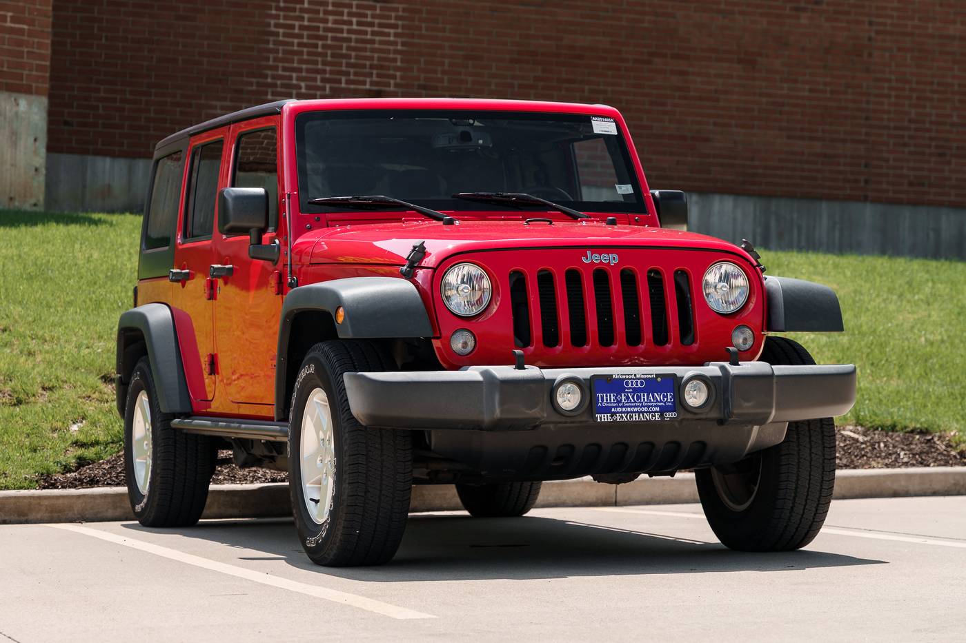 2017 Jeep Wrangler Sport — SUV — 85,102 mi — Kirkwood, MO