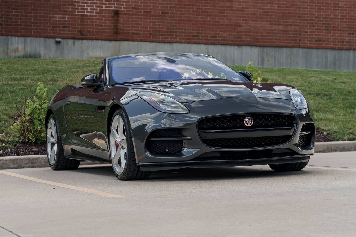 2019 Jaguar F-TYPE R — Convertible — 50,209 mi — Kirkwood, MO