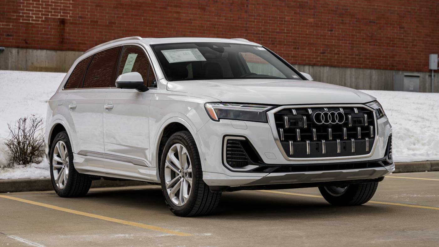 2025 Audi Q7 Premium Plus — SUV — 4,805 mi — Kirkwood, MO