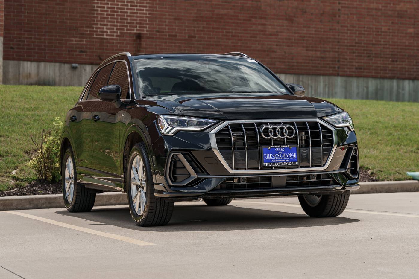 2022 Audi Q3 S line Premium Plus — SUV — 14,280 mi — Kirkwood, MO