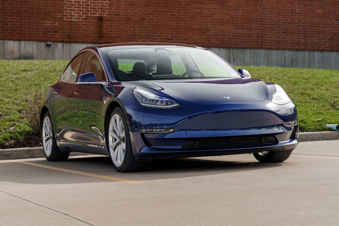 2018 Tesla Model 3 Long Range — Sedan — 24,841 mi — Kirkwood, MO