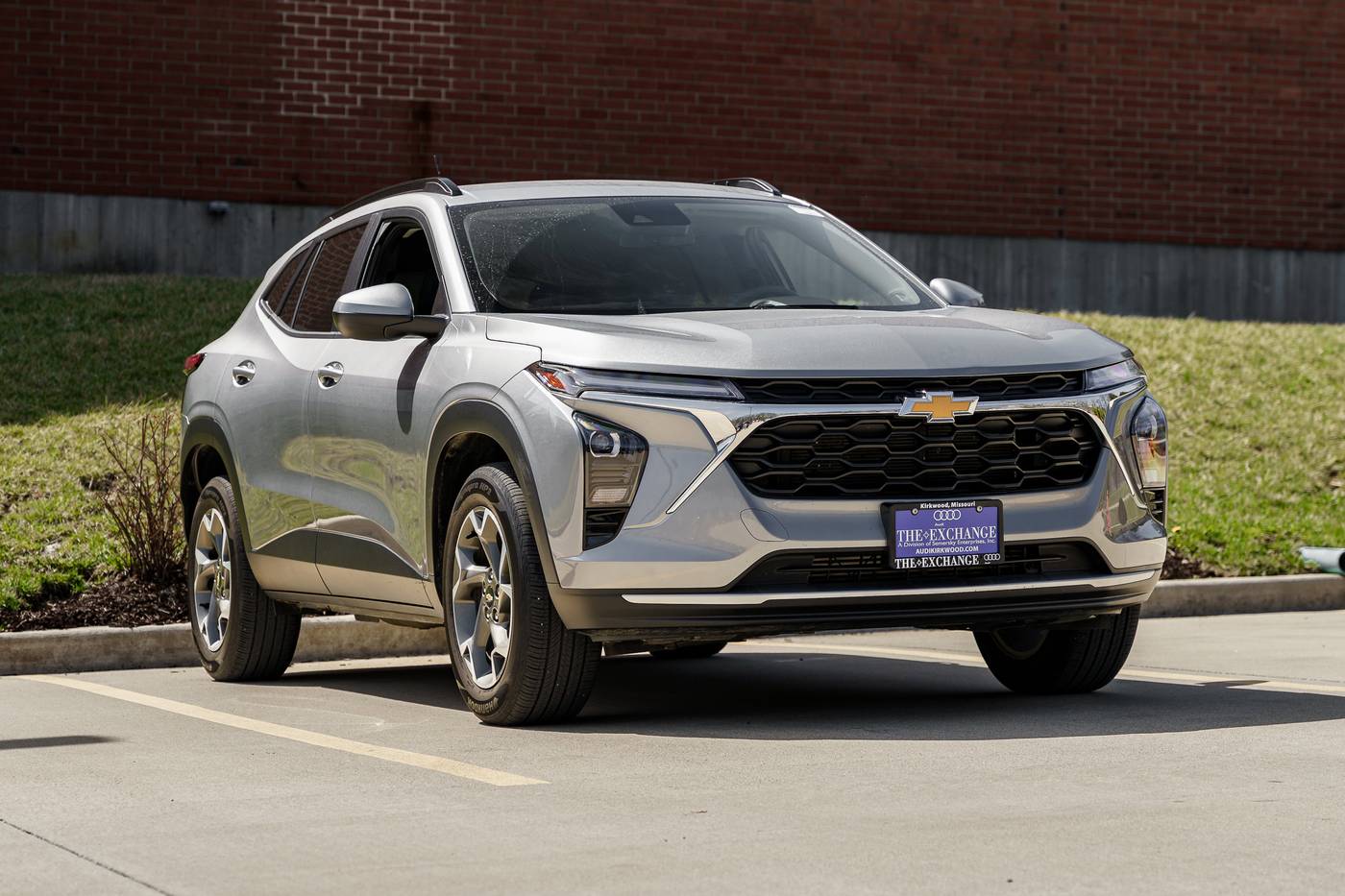 2024 Chevrolet Trax LT — SUV — 27,330 mi — Kirkwood, MO