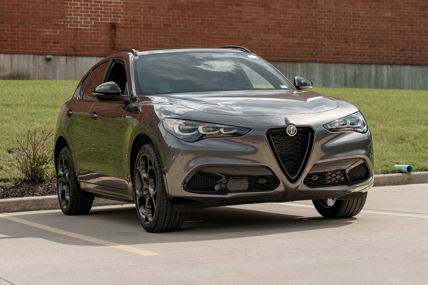 2024 Alfa Romeo Stelvio Veloce — SUV — 7,243 mi — Kirkwood, MO
