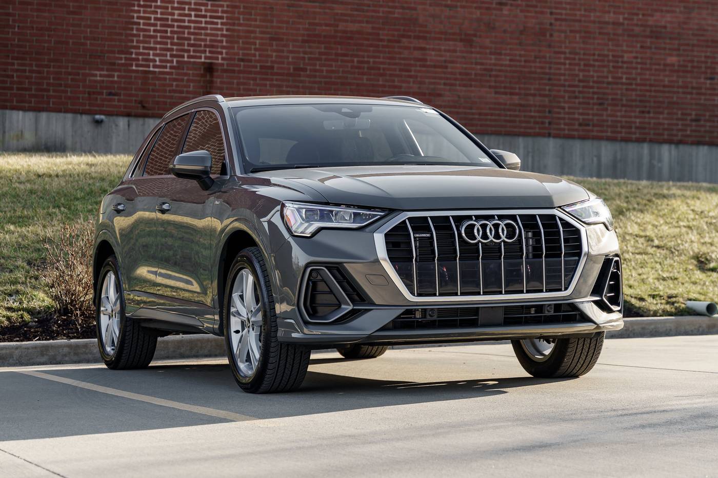 2024 Audi Q3 S line Premium Plus — SUV — 3,590 mi — Kirkwood, MO