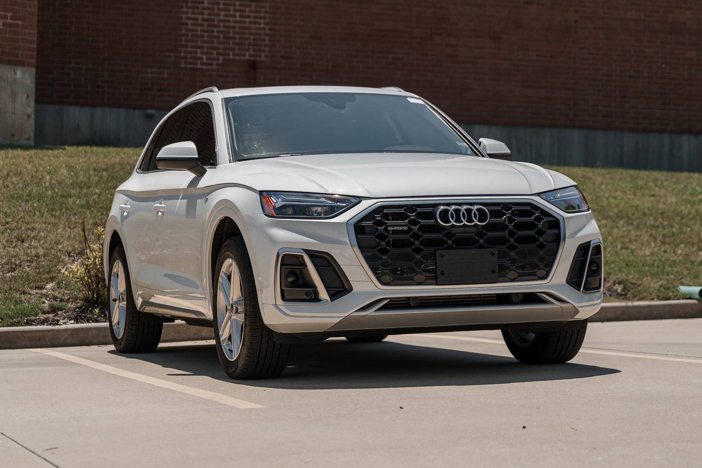 2025 Audi Q5 Plug-In Hybrid e Premium Plus — SUV — 9,648 mi — Kirkwood, MO