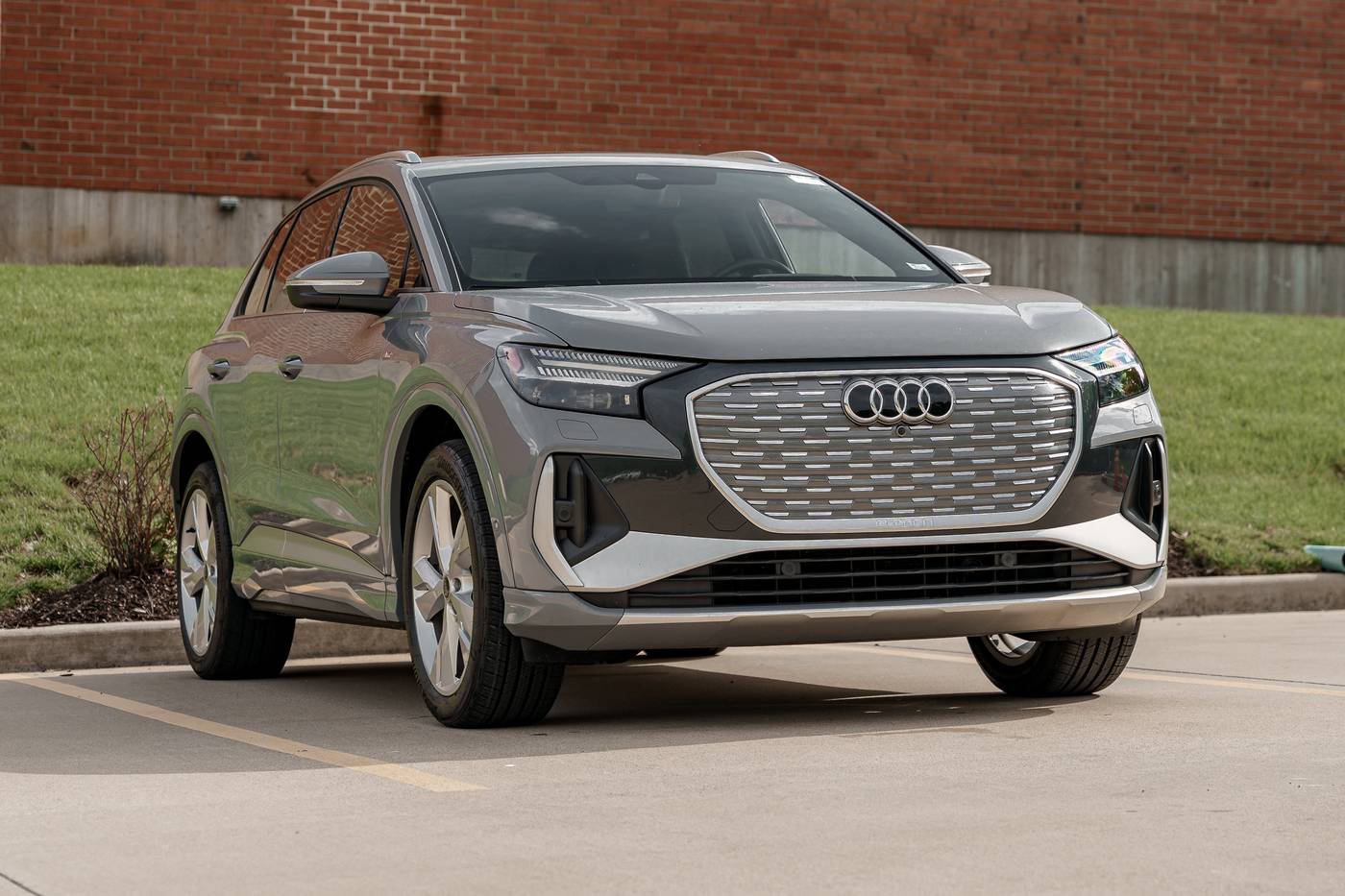 2023 Audi Q4 e-tron Prestige — SUV — 14,410 mi — Kirkwood, MO
