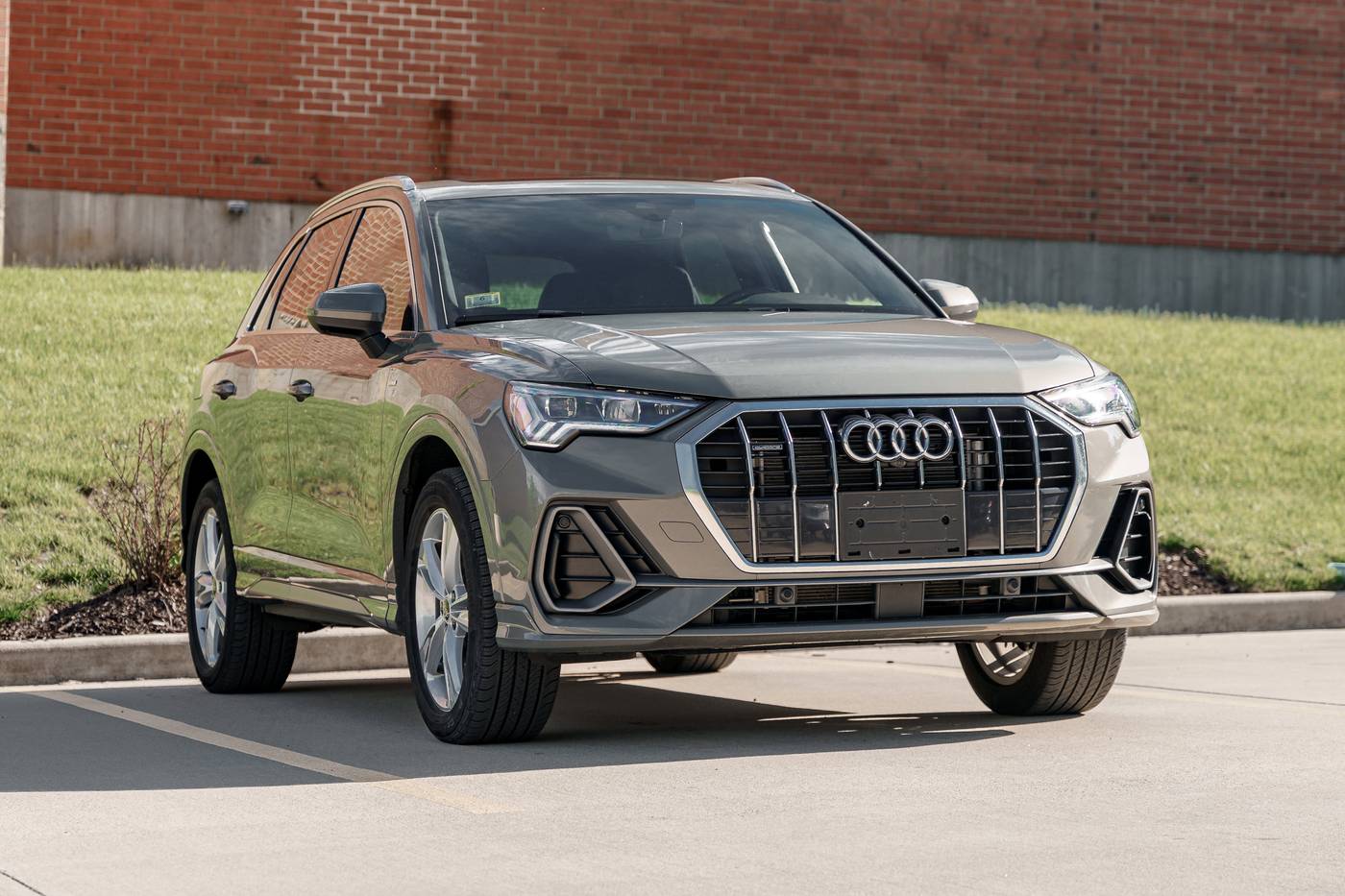 2022 Audi Q3 S line Premium Plus — SUV — 29,508 mi — Kirkwood, MO