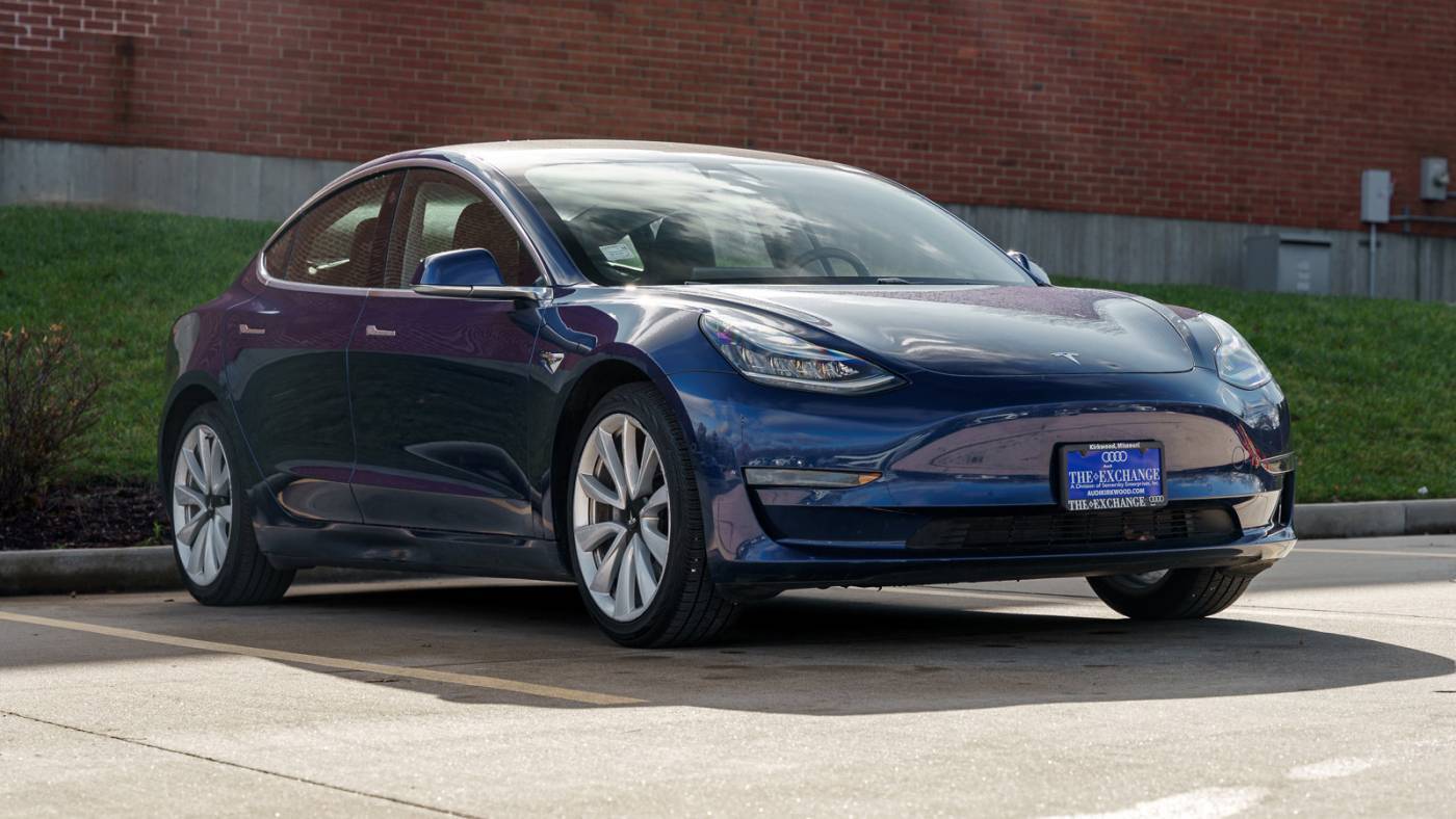 2020 Tesla Model 3 Standard Range Plus — Sedan — 90,033 mi — Kirkwood, MO