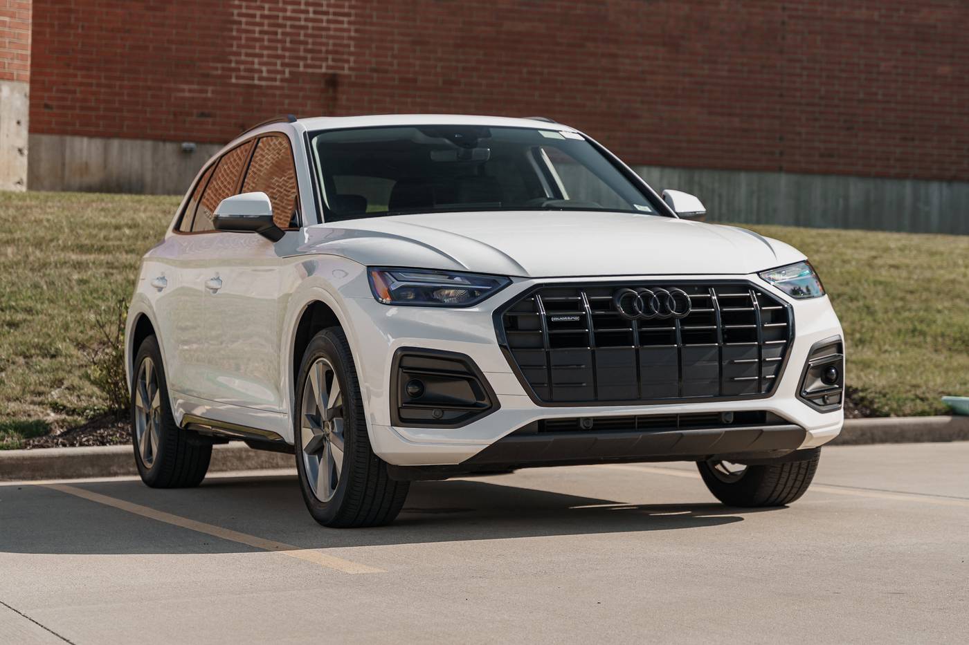 2025 Audi Q5 Premium — SUV — 4,597 mi — Kirkwood, MO