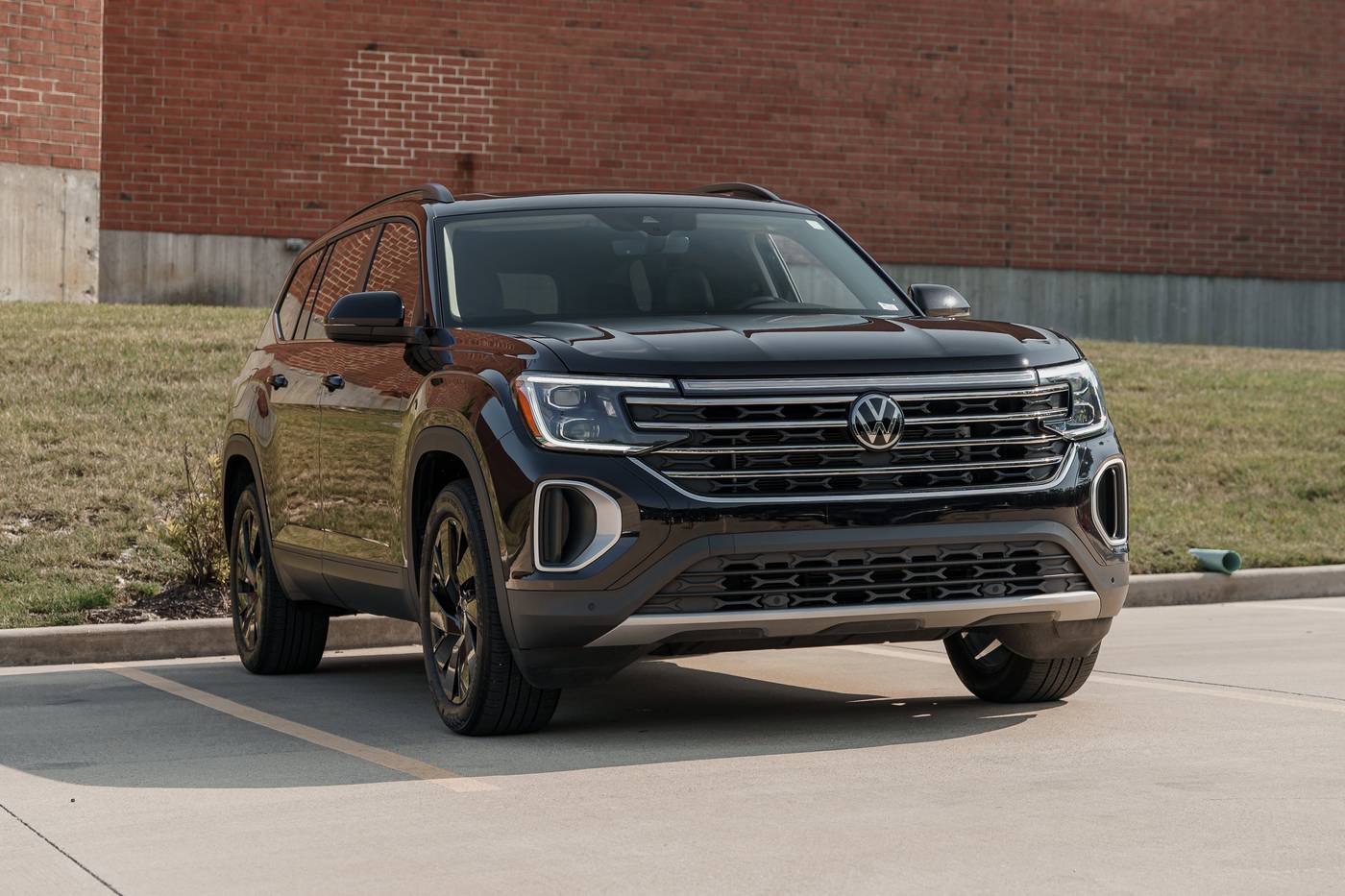 2024 Volkswagen Atlas SE with Technology — SUV — 36,641 mi — Kirkwood, MO