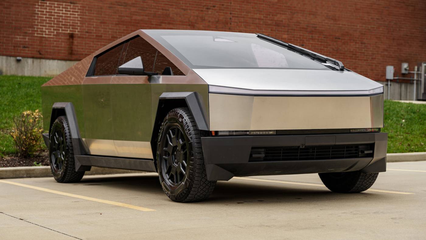 2024 Tesla Cybertruck Standard — Pickup Truck — 4,611 mi — Kirkwood, MO