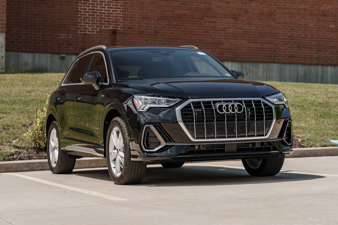 2024 Audi Q3 S line Premium Plus — SUV — 4,153 mi — Kirkwood, MO