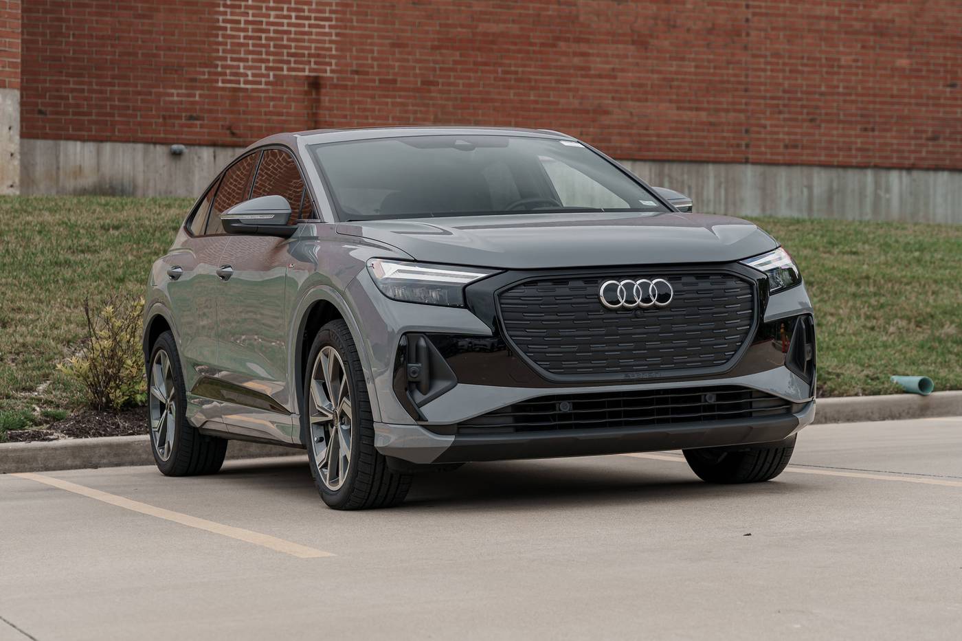 2024 Audi Q4 e-tron Premium Plus — SUV — 15,810 mi — Kirkwood, MO