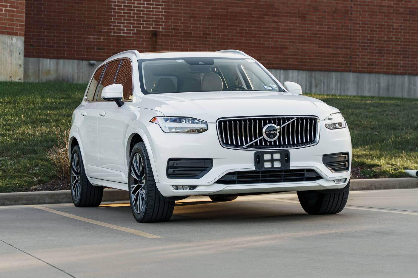 2022 Volvo XC90 Momentum — SUV — 90,982 mi — Kirkwood, MO