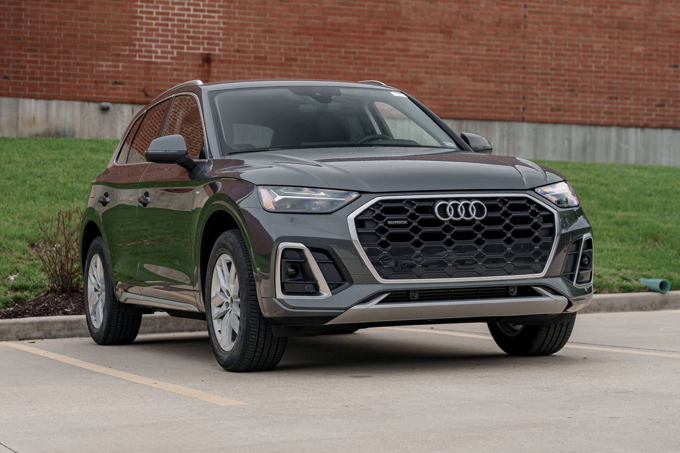2024 Audi Q5 Premium — SUV — 3,922 mi — Kirkwood, MO