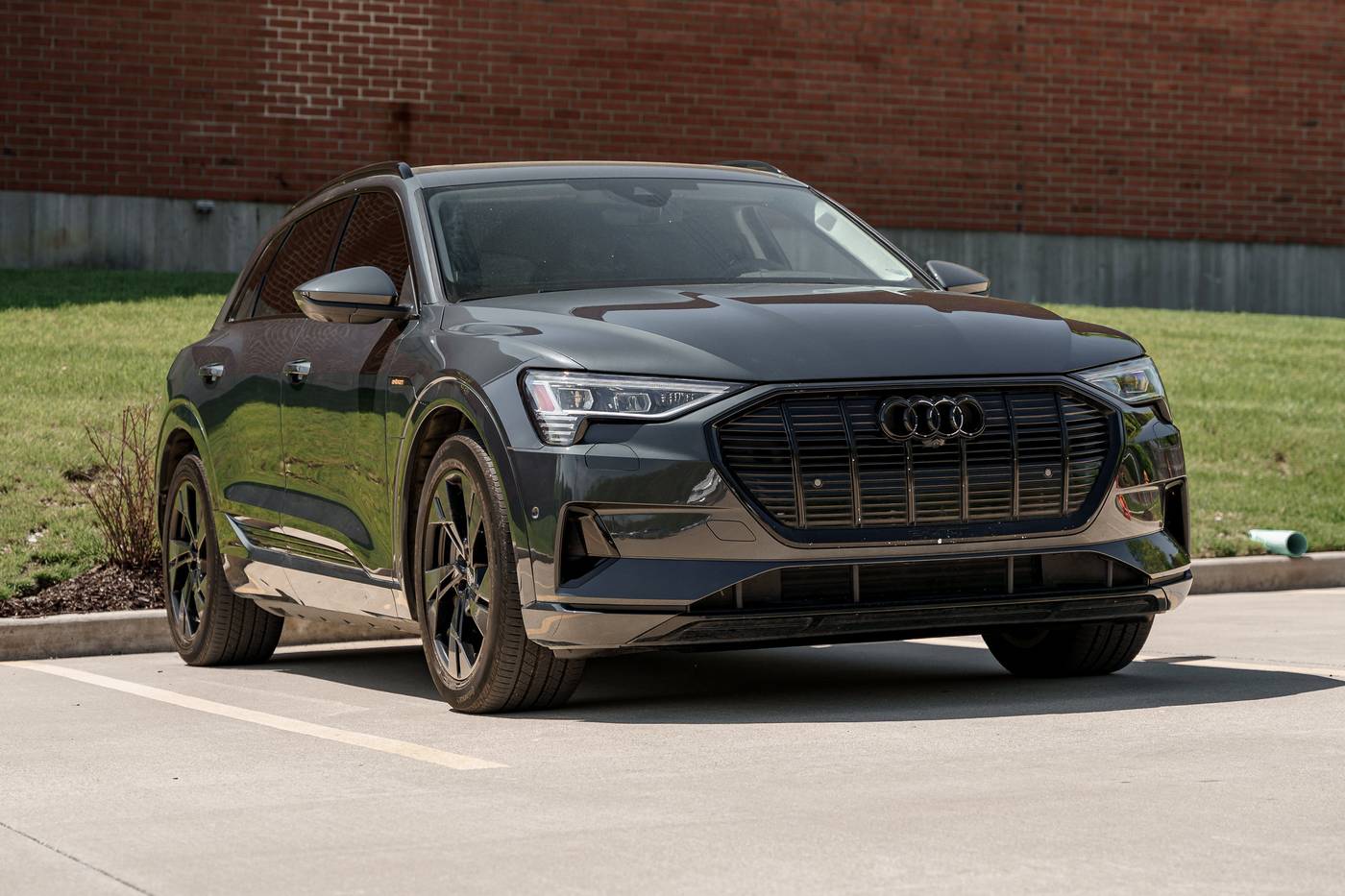 2022 Audi e-tron Premium Plus — SUV — 45,258 mi — Kirkwood, MO