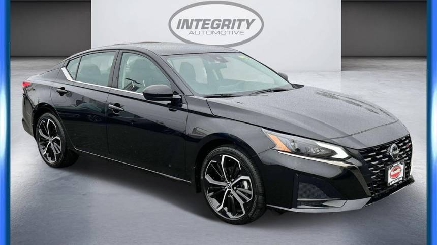 2023 Nissan Altima SR — Sedan — 6 mi — Springfield, NJ