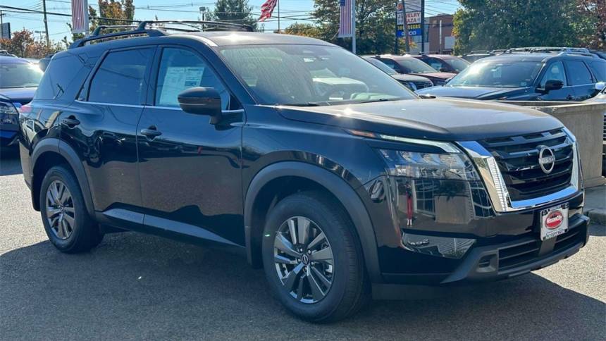2024 Nissan Pathfinder SV — SUV — 11,514 mi — Springfield, NJ