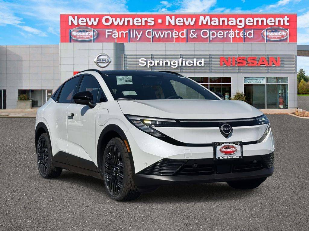 2026 Nissan LEAF Platinum+