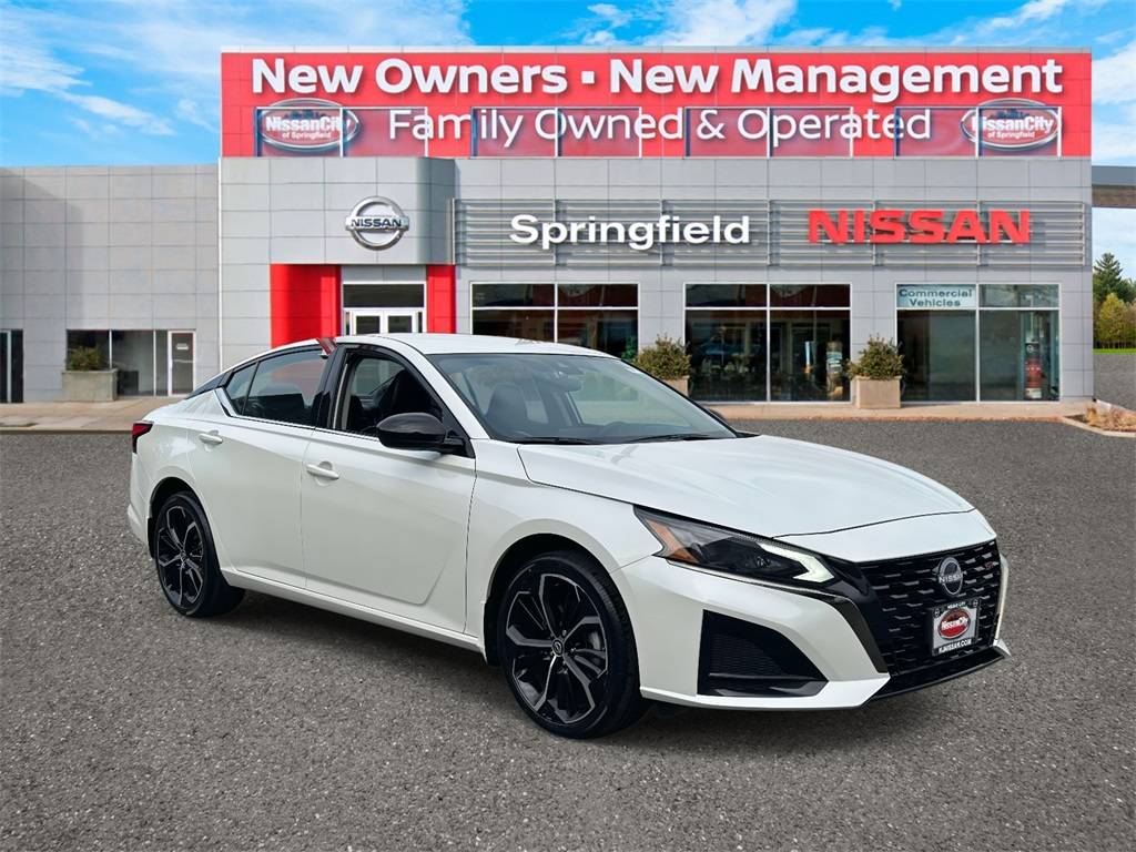 2025 Nissan Altima SR — Sedan — 18,889 mi — Springfield, NJ