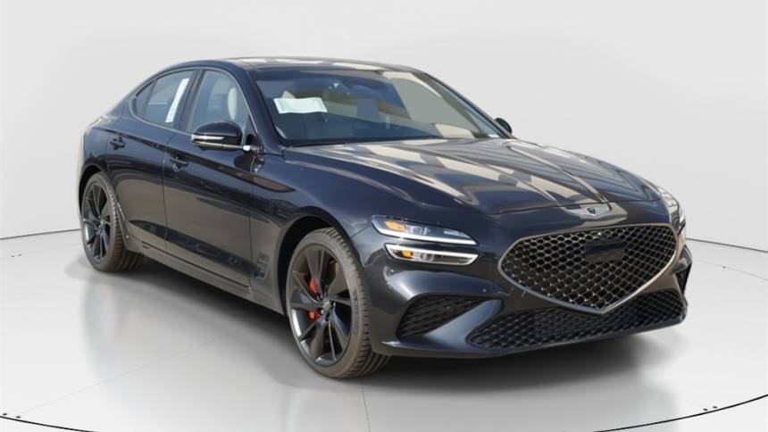 2023 Genesis G70 3.3T — Sedan — 4,000 mi — Miami, FL