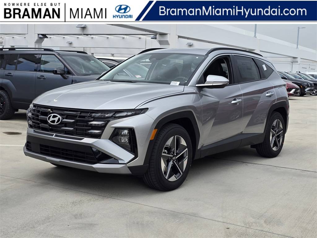 2025 Hyundai Tucson SEL — SUV — 5,882 mi — Miami, FL
