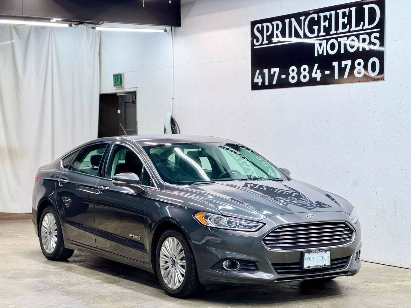 2015 Ford Fusion Hybrid SE — Sedan — 108,133 mi — Springfield, MO