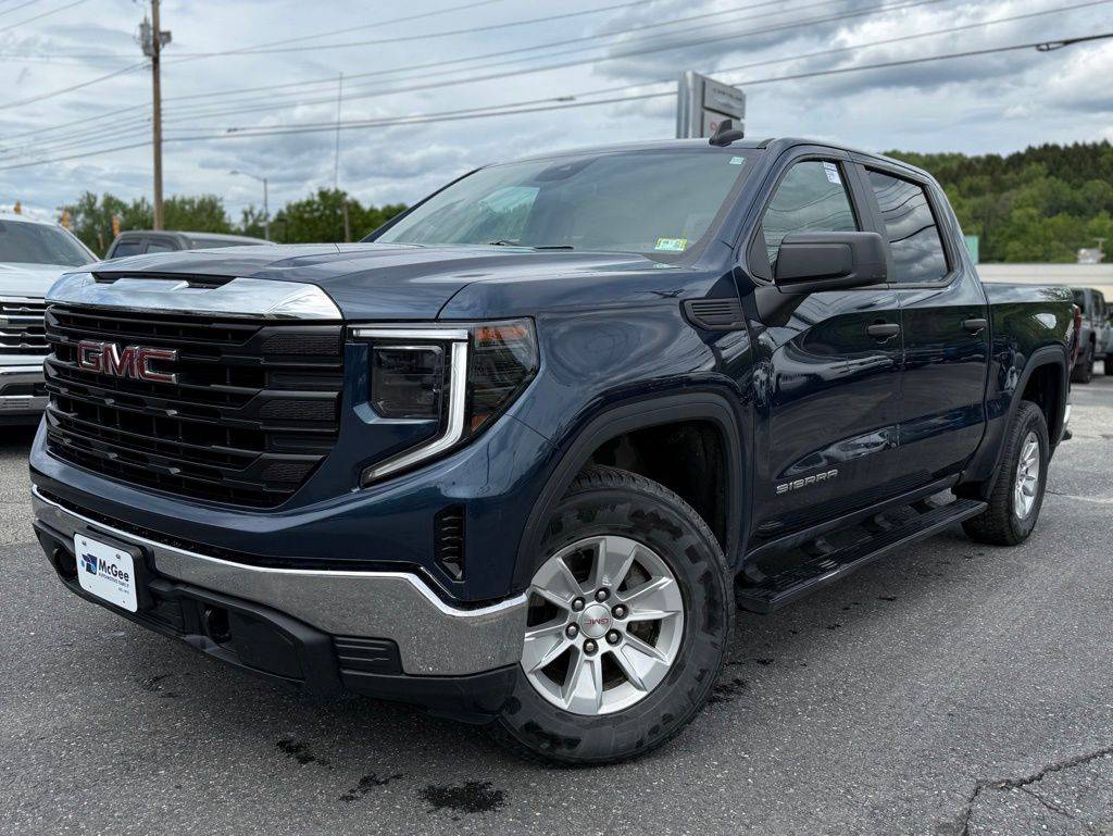 2022 GMC Sierra 1500 Pro — Pickup Truck — 22,363 mi — Barre, VT