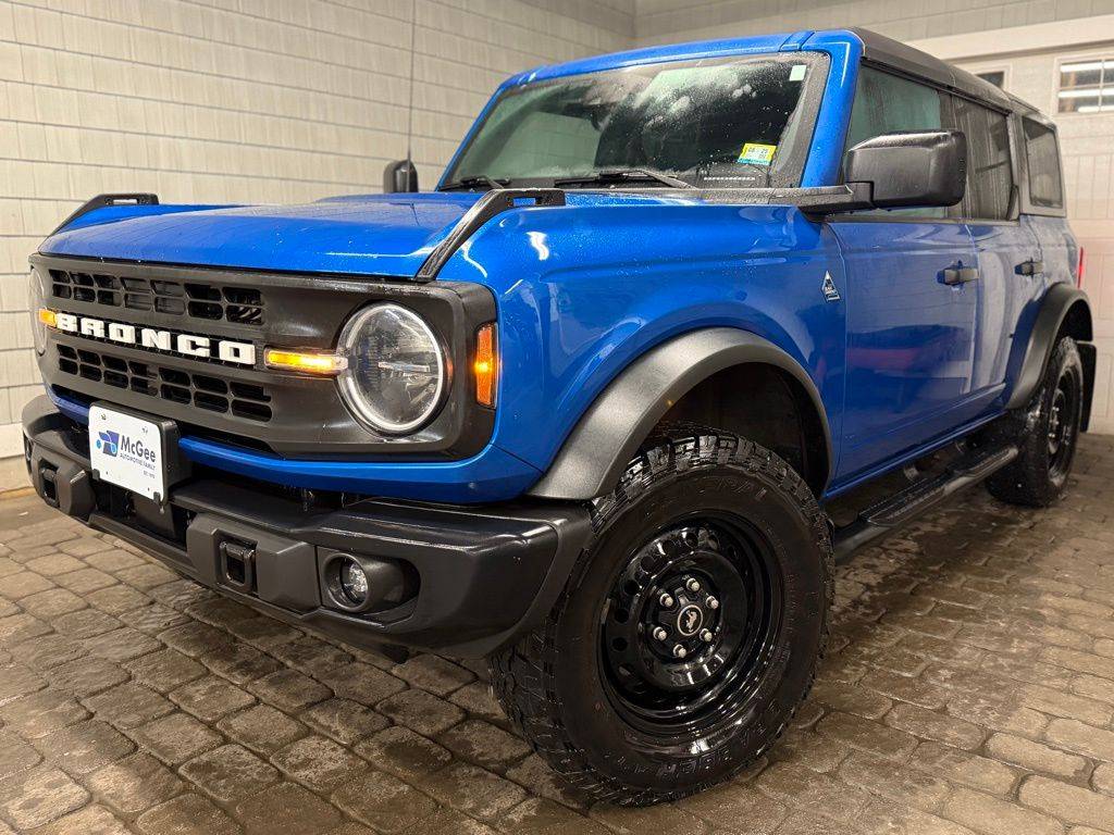 2023 Ford Bronco Black Diamond — SUV — 33,187 mi — Barre, VT