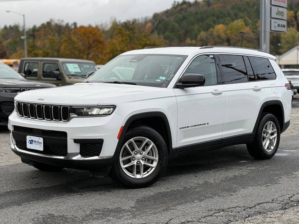 2023 Jeep Grand Cherokee Laredo — SUV — 62,218 mi — Barre, VT