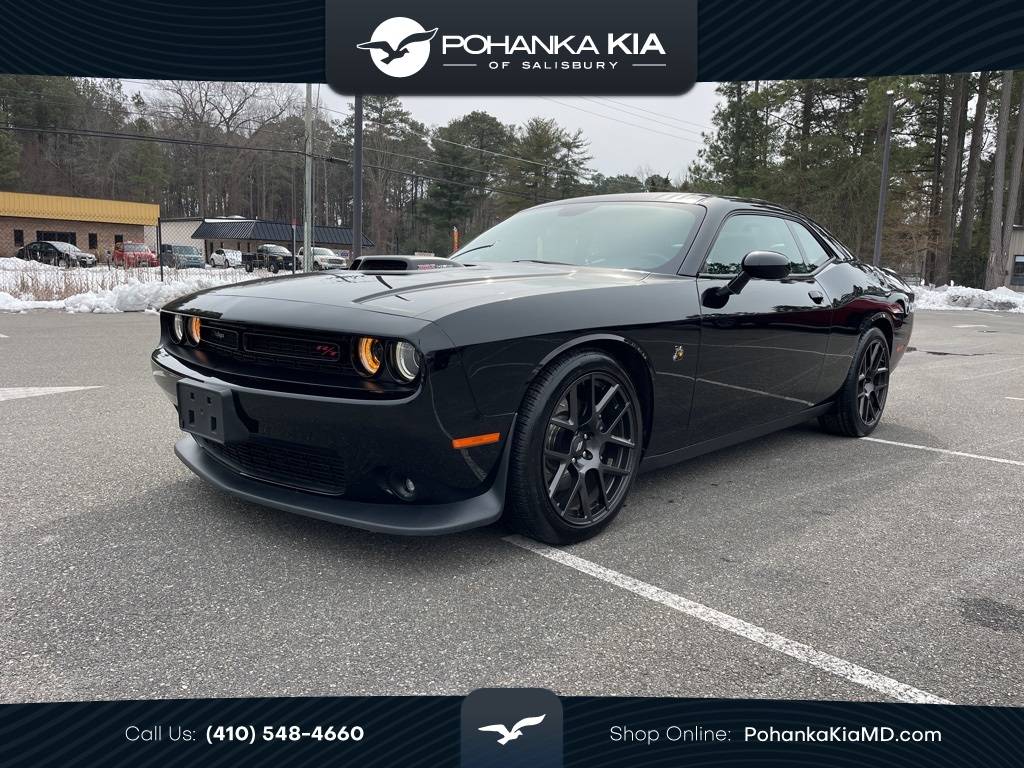 2017 Dodge Challenger 392 Hemi Scat Pack Shaker