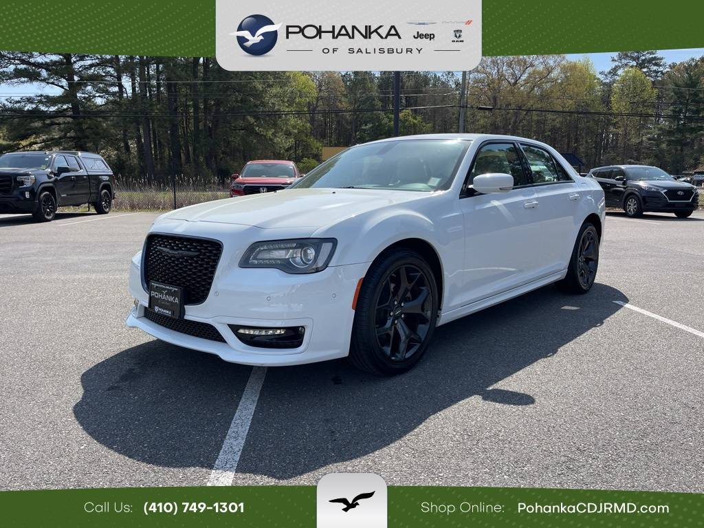 2023 Chrysler 300 Touring L — Sedan — 33,424 mi — Salisbury, MD
