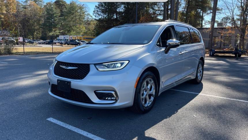 2023 Chrysler Pacifica Limited — Minivan — 9,978 mi — Salisbury, MD