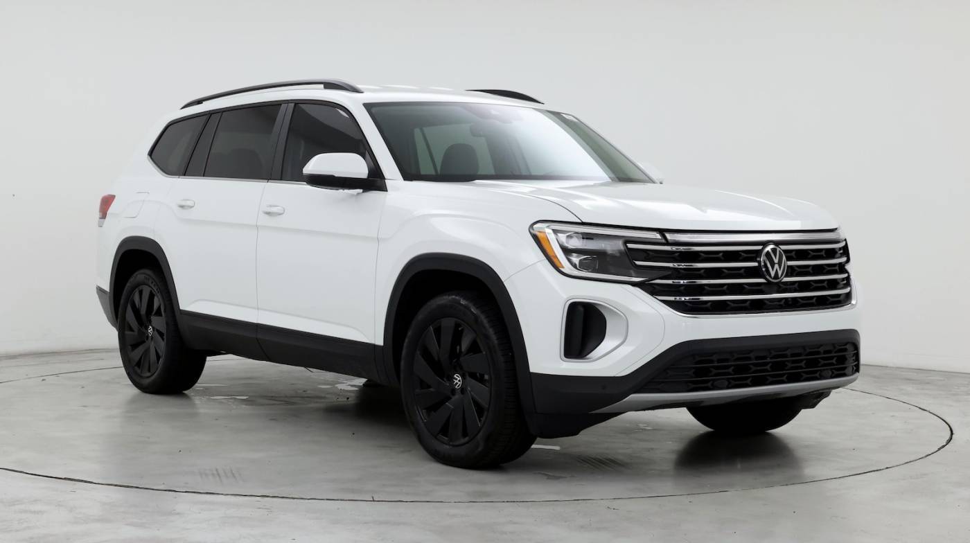 2024 Volkswagen Atlas SE with Technology — SUV — 10,103 mi — East Meadow, NY