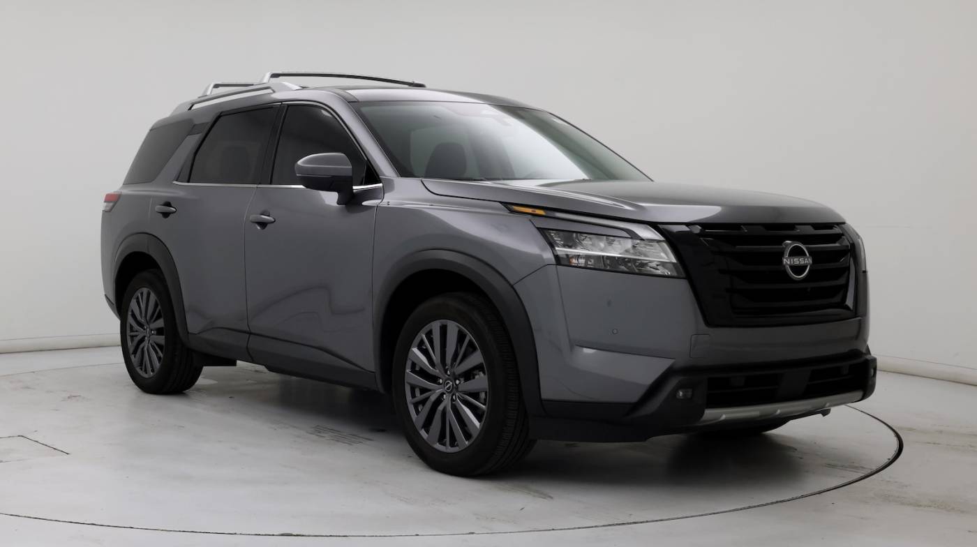 2023 Nissan Pathfinder SL — SUV — 8,649 mi — East Meadow, NY