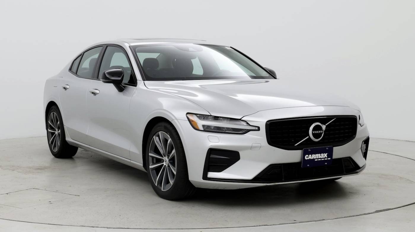2022 Volvo S60 Momentum — Sedan — 26,686 mi — East Meadow, NY