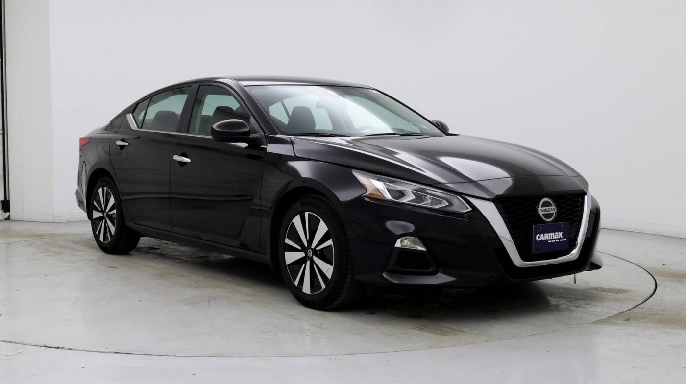 2022 Nissan Altima SV — Sedan — 27,584 mi — East Meadow, NY