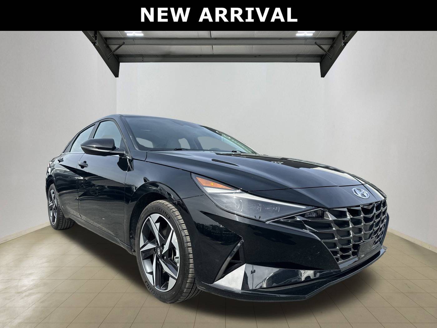 2021 Hyundai Elantra Limited — Sedan — 21,288 mi — Butler, PA