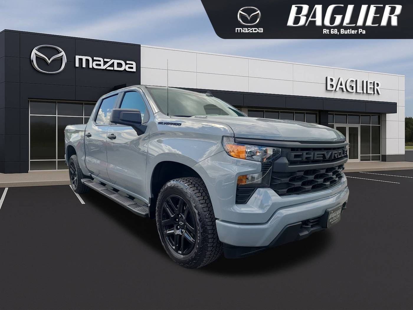 2024 Chevrolet Silverado 1500 Custom — Pickup Truck — 3,215 mi — Butler, PA