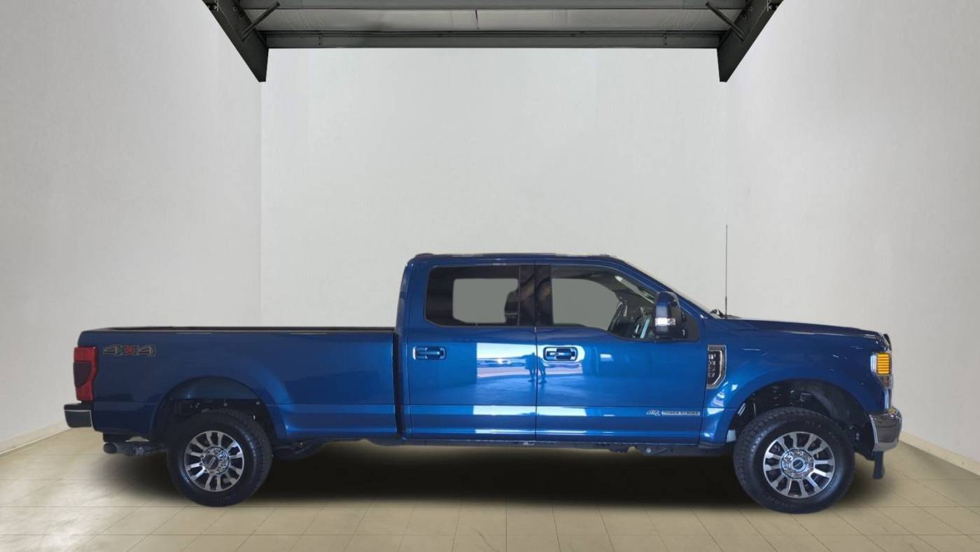 2022 Ford Super Duty F-350 LARIAT — Pickup Truck — 30,627 mi — Butler, PA