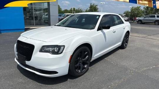 2021 Chrysler 300 Touring — Sedan — 40,766 mi — Poplar Bluff, MO