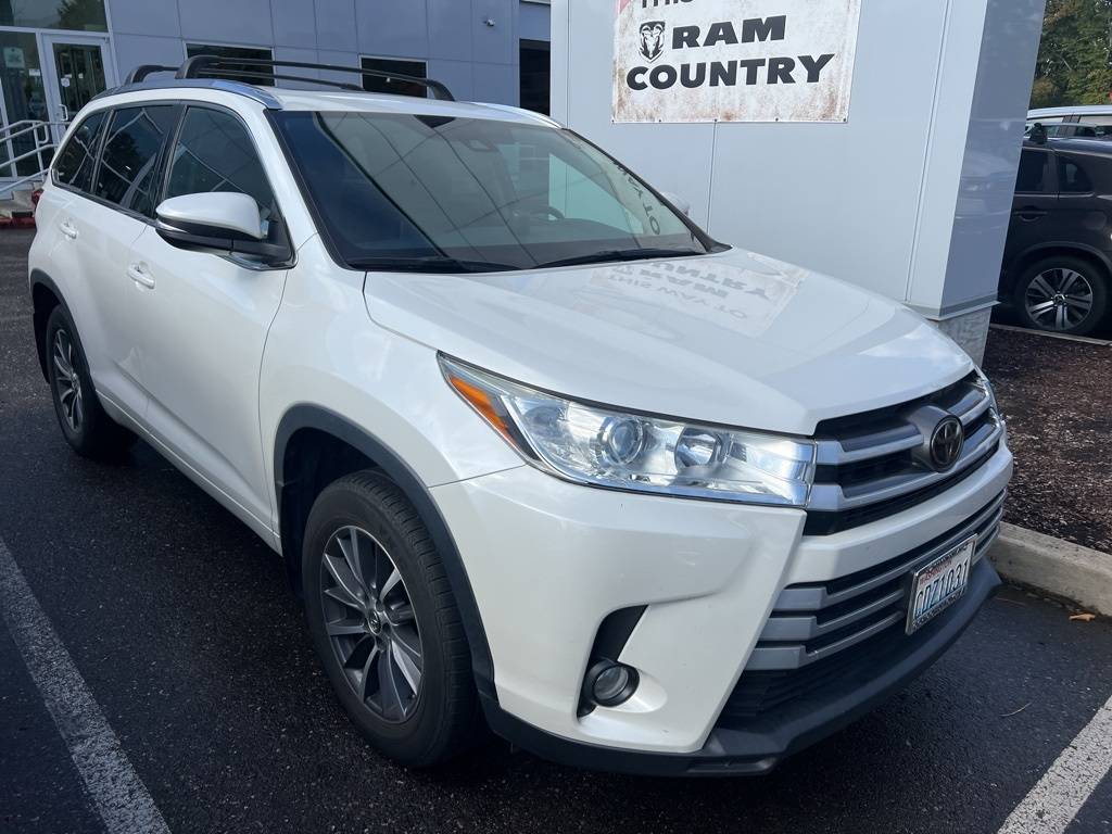 2018 Toyota Highlander XLE — SUV — 83,700 mi — Gresham, OR