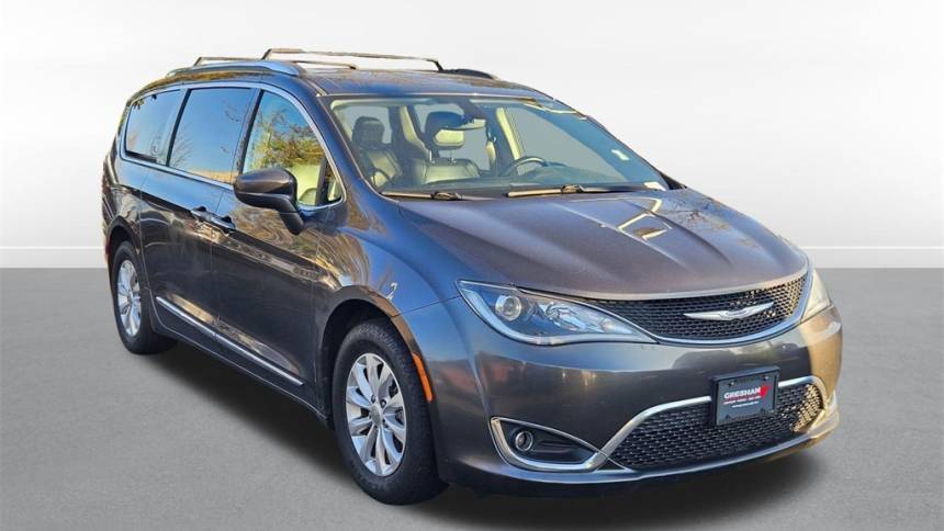 2019 Chrysler Pacifica Touring L — Minivan — 110,682 mi — Gresham, OR