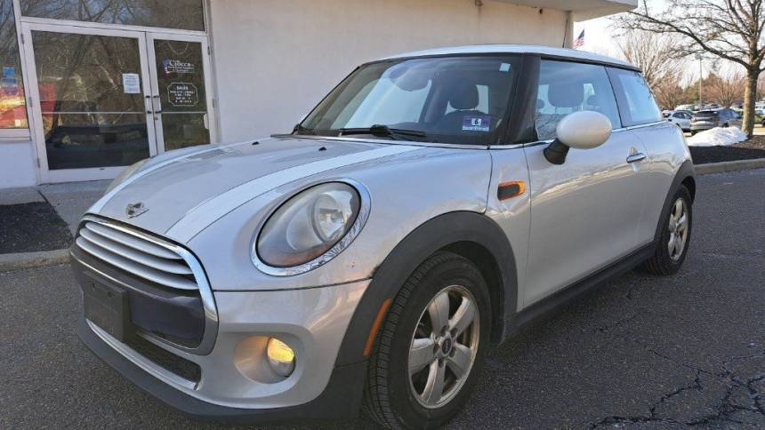2015 MINI Hardtop Cooper — Hatchback — 104,279 mi — Flemington, NJ