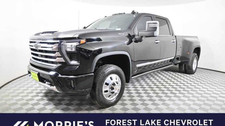 2024 Chevrolet Silverado 3500HD High Country — Pickup Truck — 27,470 mi — Forest Lake, MN