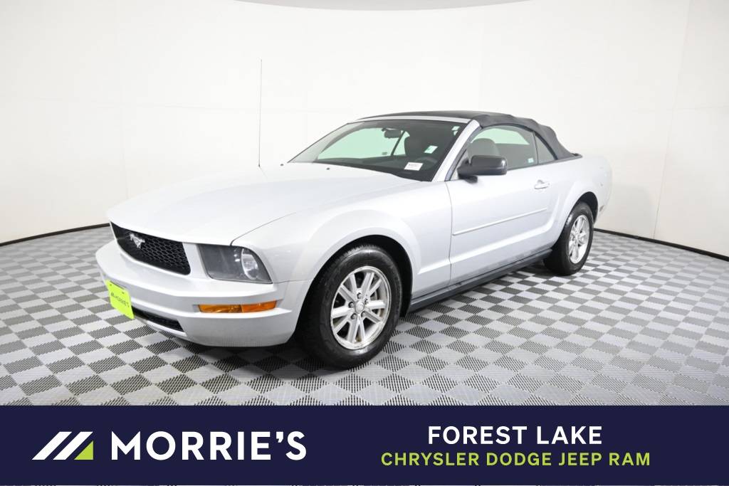 2007 Ford Mustang Deluxe — Convertible — 143,351 mi — Forest Lake, MN
